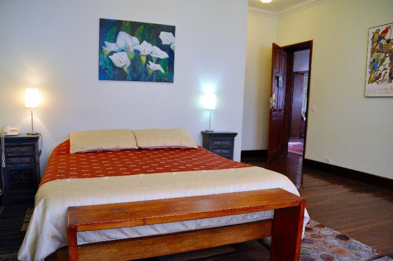 Boutique Hotel Casa Foch Кито Екстериор снимка