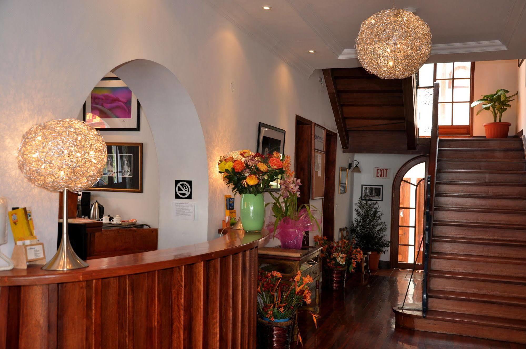 Boutique Hotel Casa Foch Кито Екстериор снимка