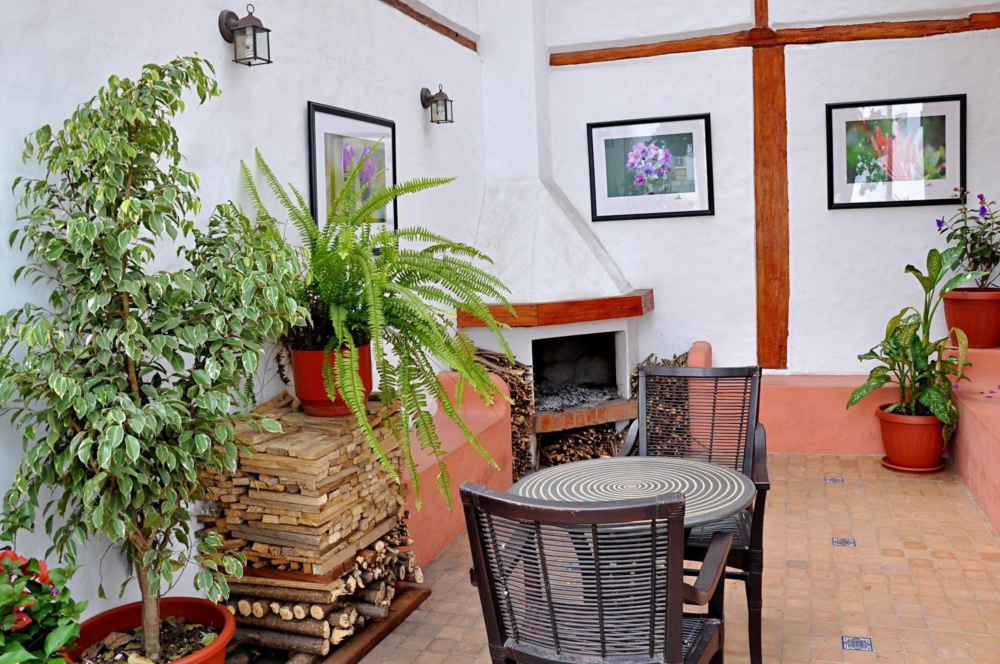 Boutique Hotel Casa Foch Кито Екстериор снимка