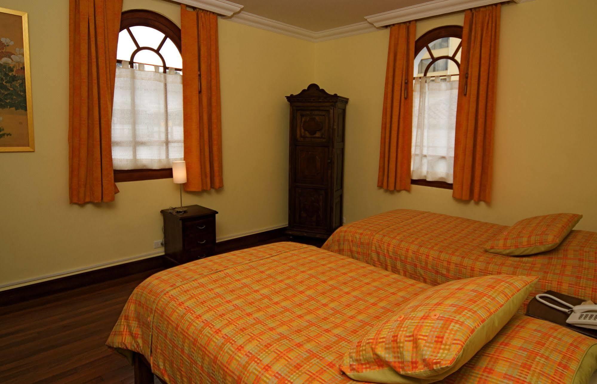 Boutique Hotel Casa Foch Кито Екстериор снимка