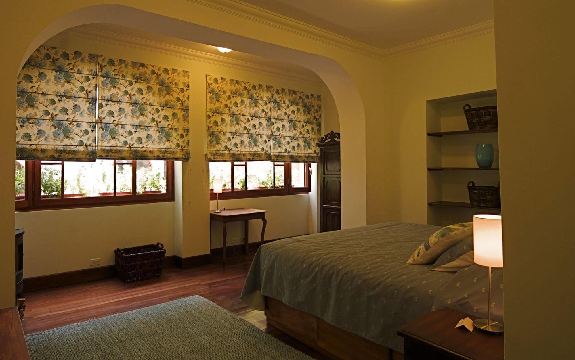 Boutique Hotel Casa Foch Кито Екстериор снимка