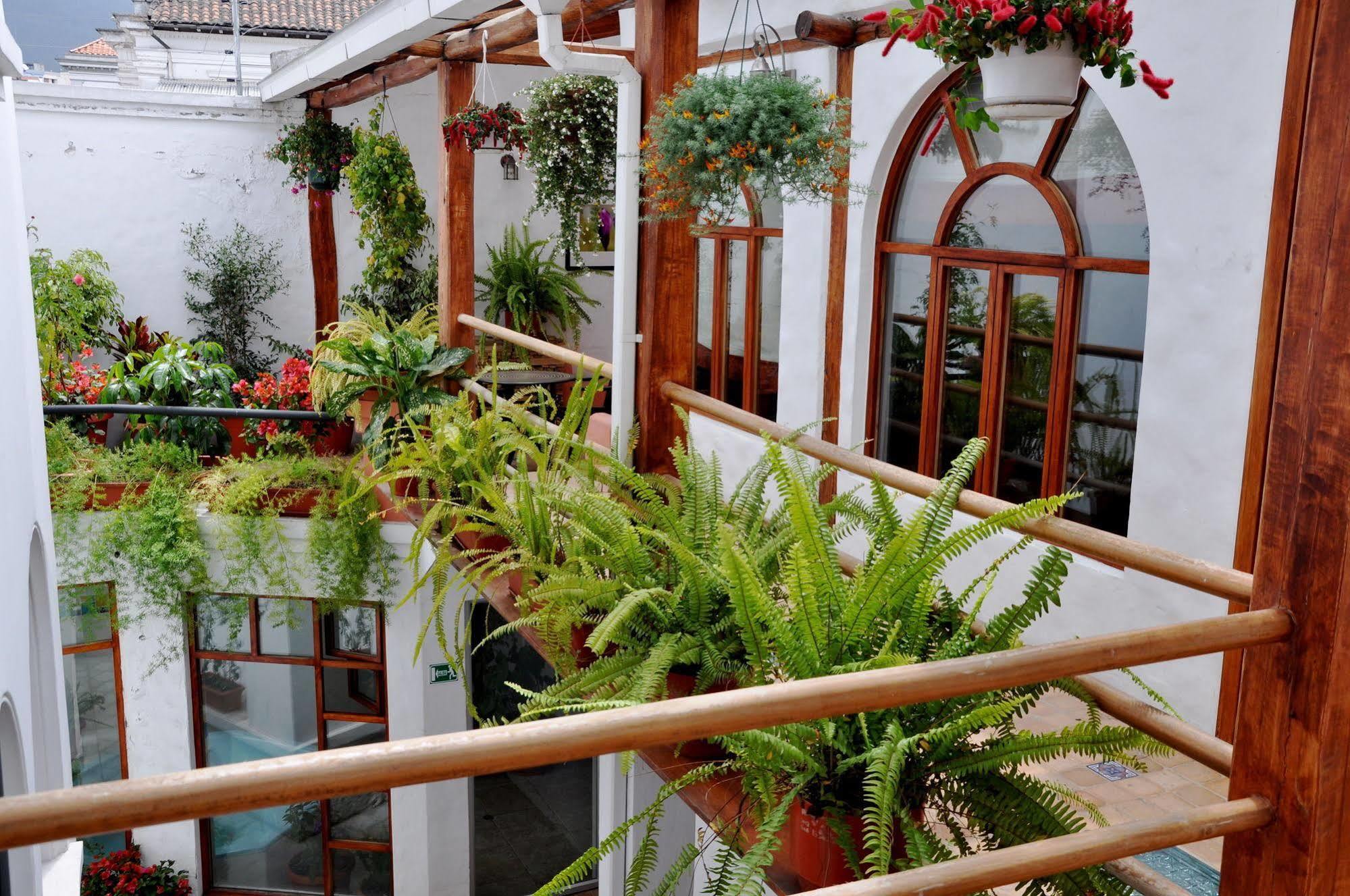 Boutique Hotel Casa Foch Кито Екстериор снимка